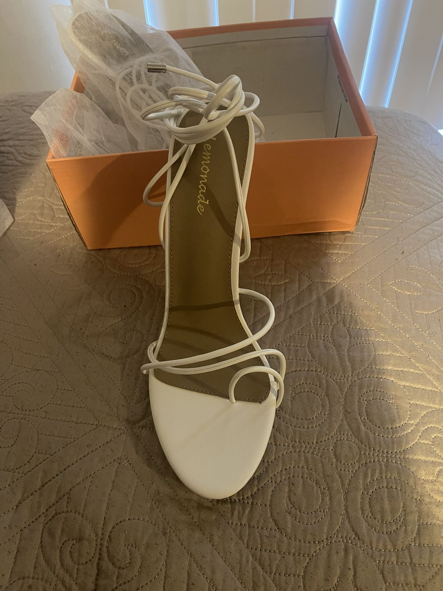 Women Size 11 White Open Toe Heel