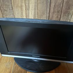 Samsung  LN-S2341W Incl Power And HDMI Cables $10 Will Drop Off SFV
