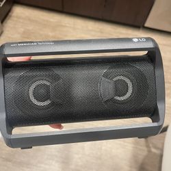 LG PK5 Xboom Go Wireless Bluetooth Speaker With Handles