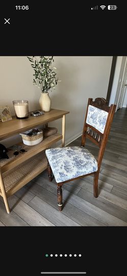 RARE CONDITION! Original Vintage Solid Wood Antique Chair