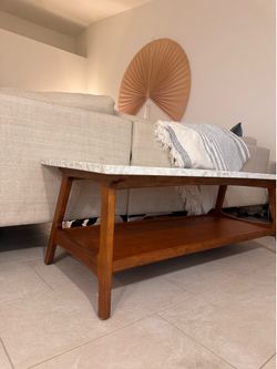 Marble Coffee Table (48")
