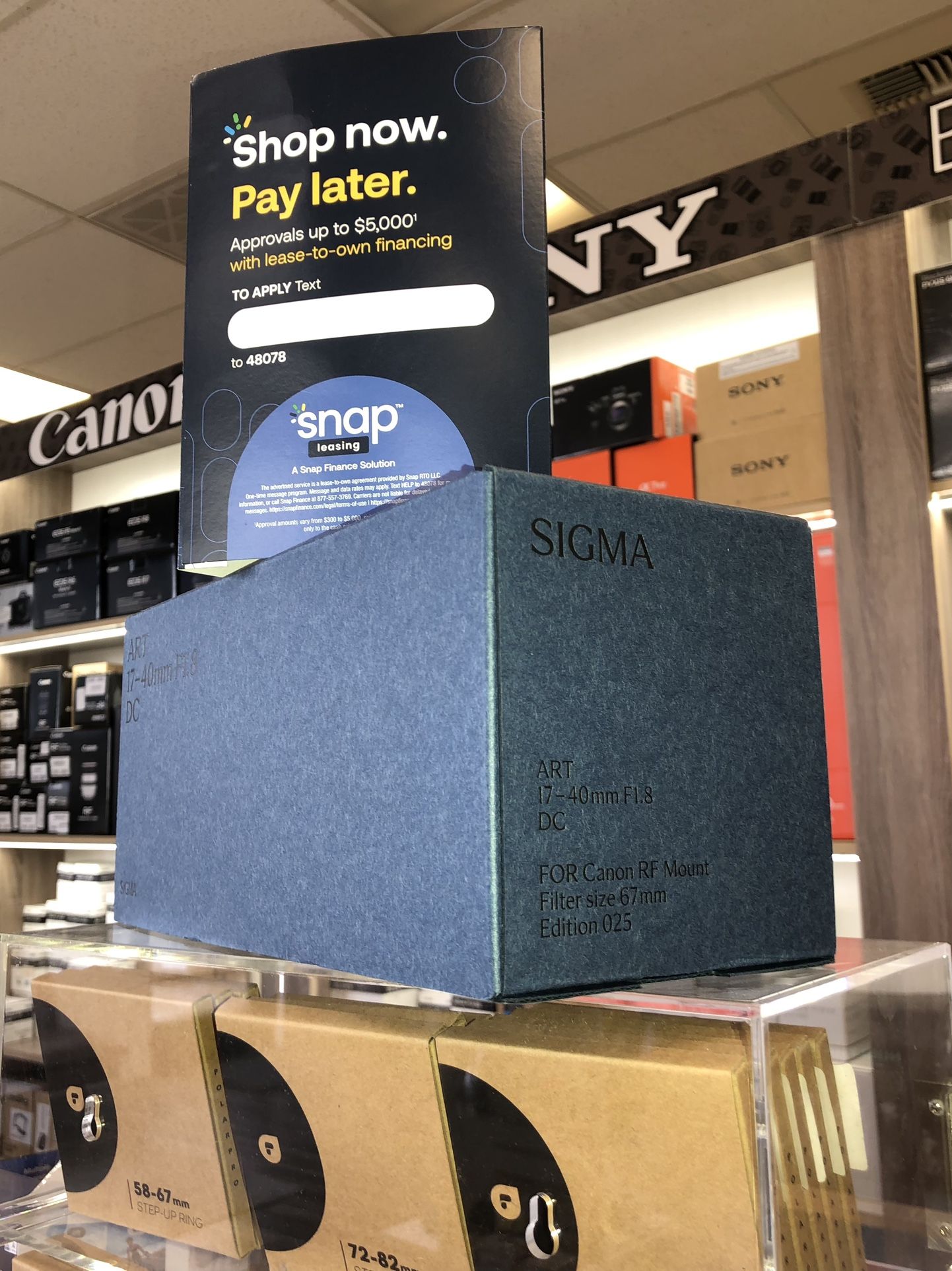 Sigma 17-40mm F1.8 For RF Mount (Located In Downey, CA)