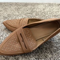Tan Loafers With Studded Detail 