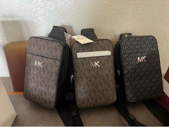 Michael Kors hand bag