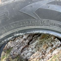 Studded Tires 205/65R16 