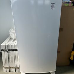 Whirlpool Upright Freezer