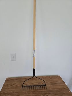 Anvil Bow Rake with Wood Handle