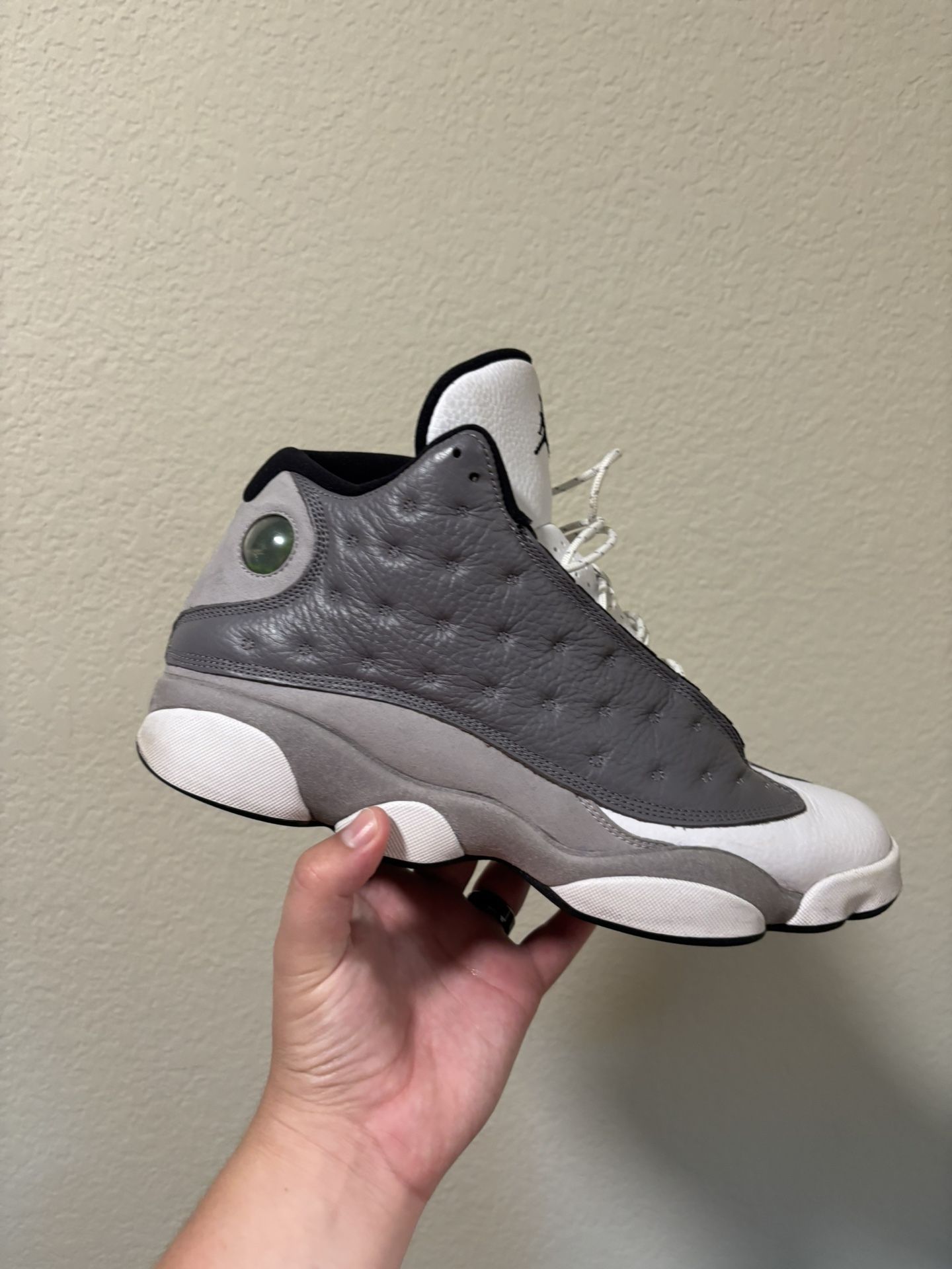 Jordan Retro 13 Grey