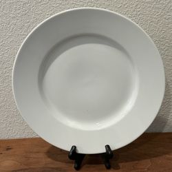 Pottery Barn “Great White” 12 1/4” Chop Dinner Plate Round Platter