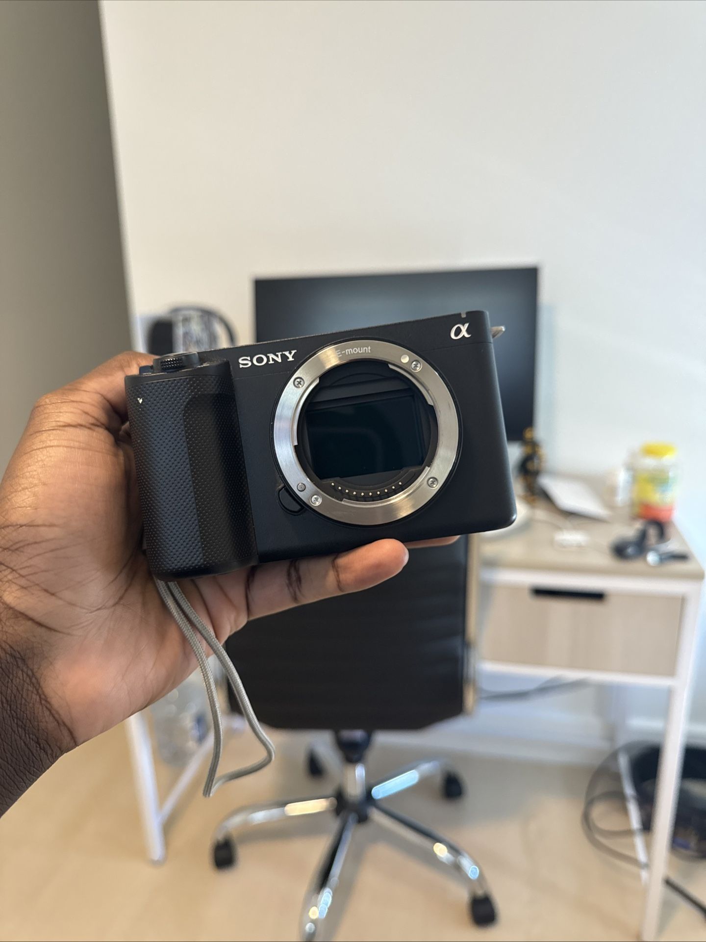 Sony ZV-E1