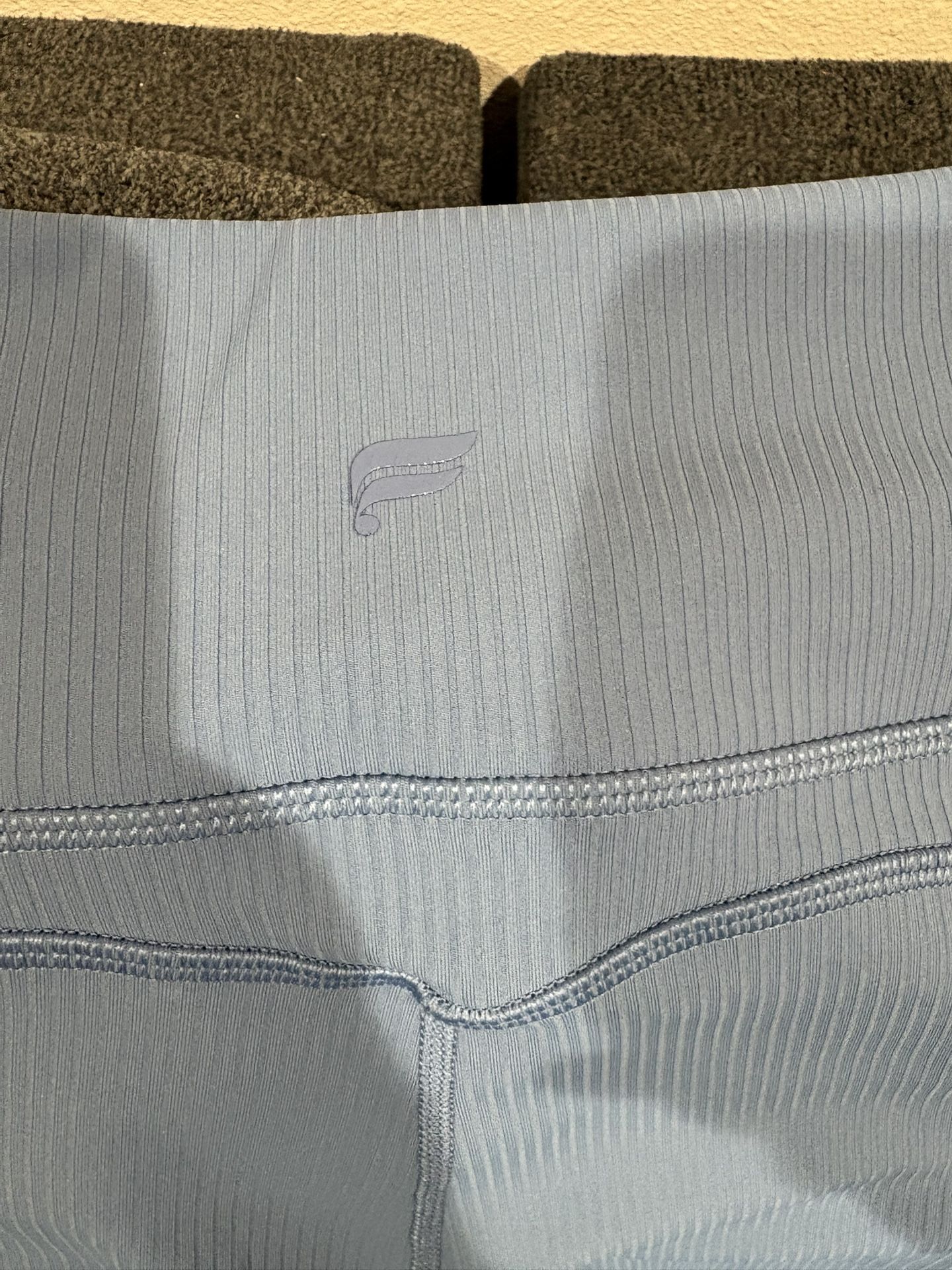 Women’s Fabletics Flare Leggings