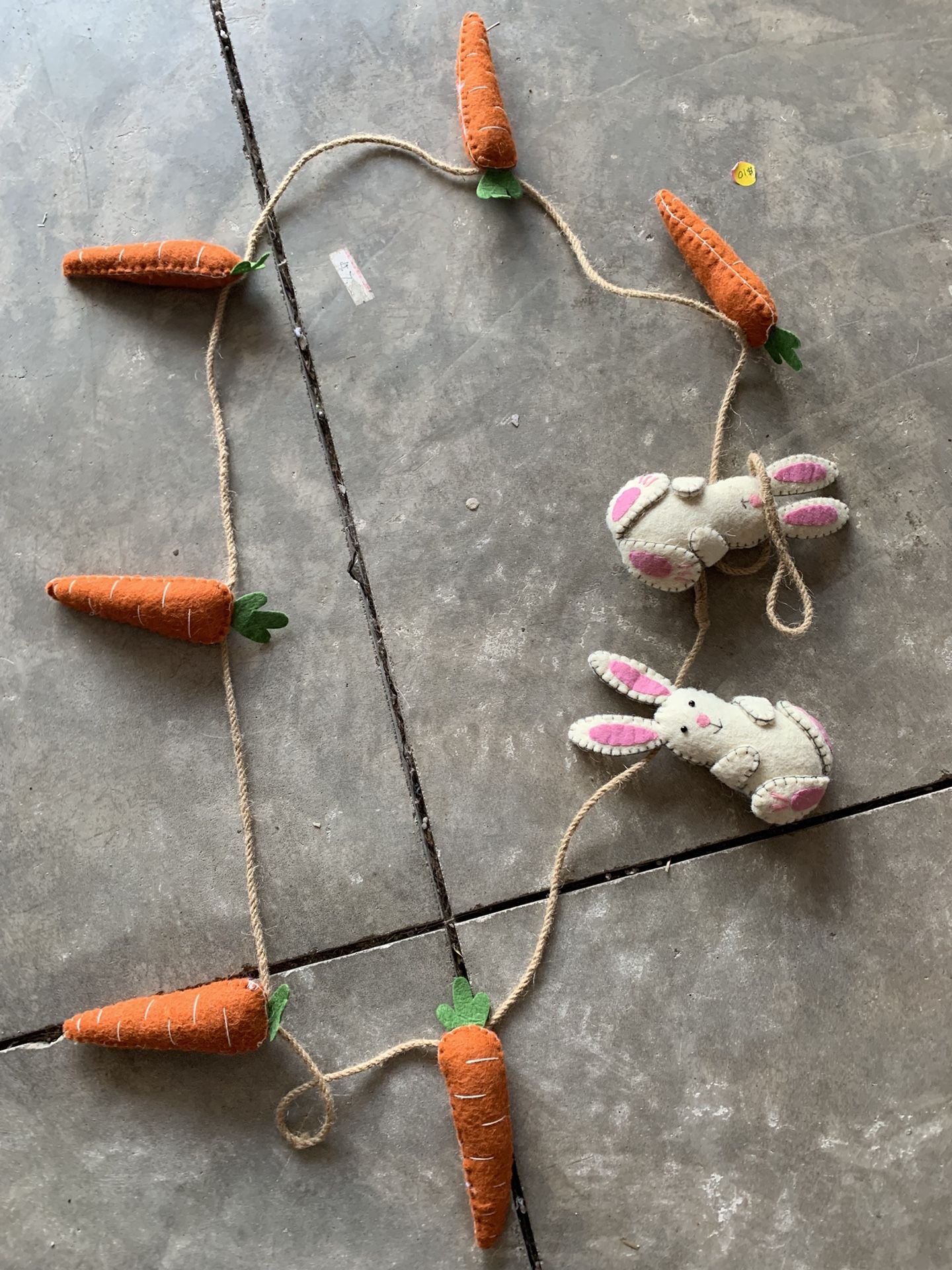 Rabbit & Carrots Easter Garland, 6 Ft, Each Item Is Double Sided & Stuffed, Thick Fabric