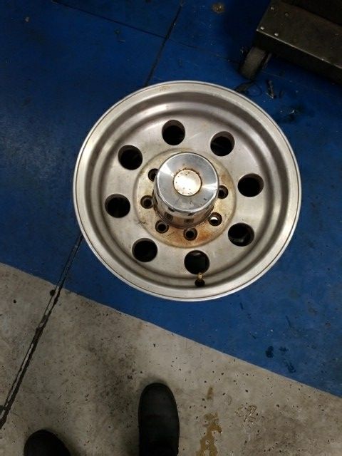 Old school 8 lug wheels for Ford or chevy