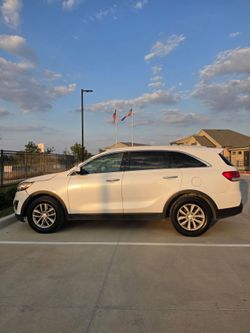 Kia Sorento SUV White