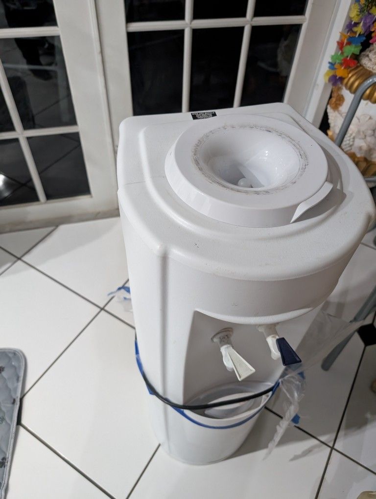 Water Cooler Dispenser