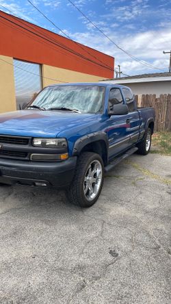 1999 Chevy Silverado 5 sp