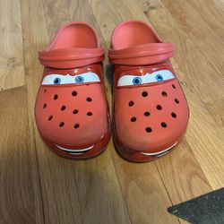 Lightning McQueen Crocs 