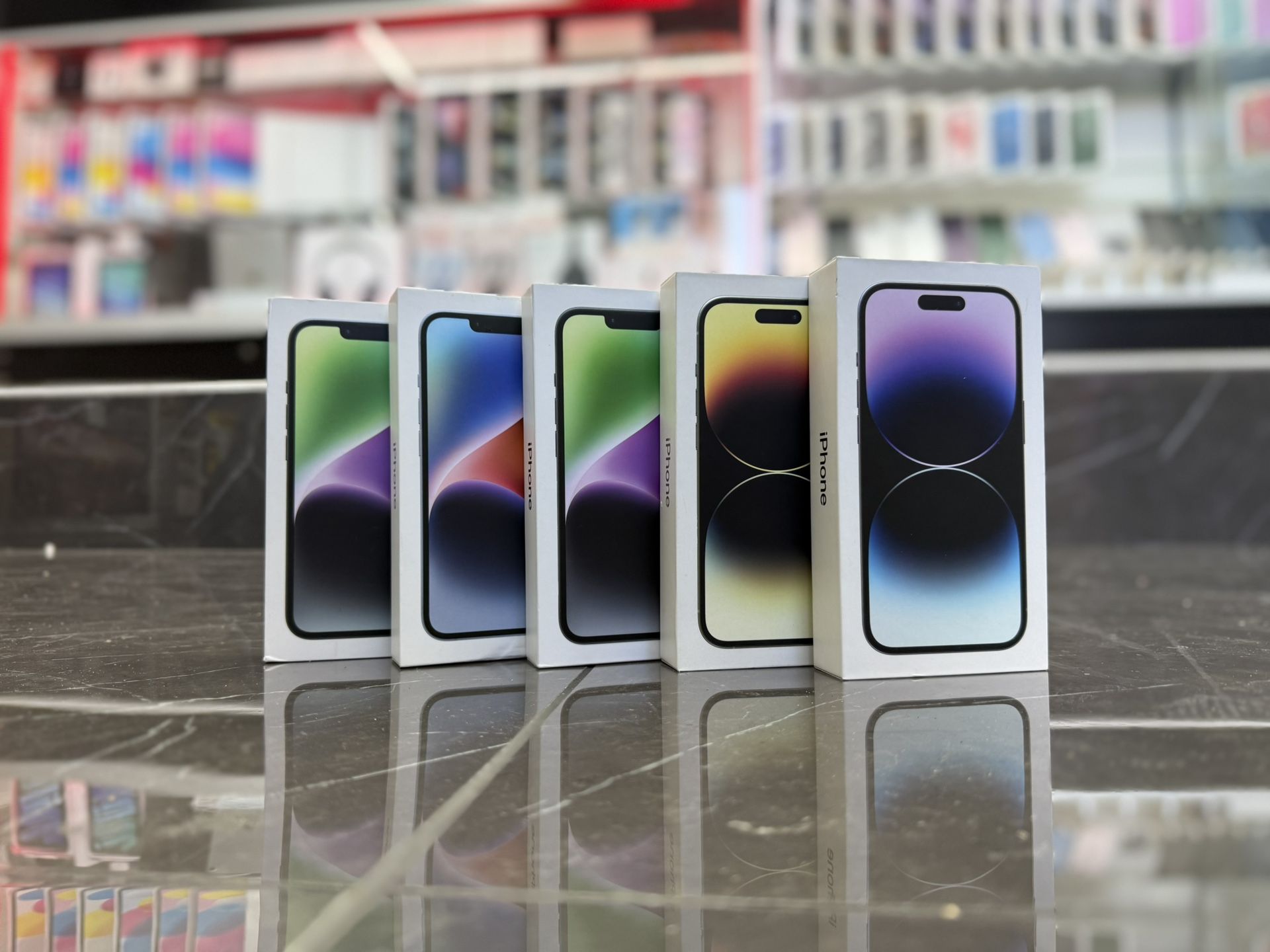 iPhone 14 & iPhone 14 Pro Max (Take It Home In Payments/ llévalo a casa en pagos 