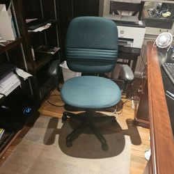 Green Desk Chair
