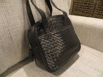 Enzo Angiolini Black Leather Shoulder Bag