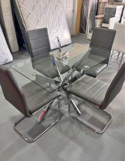 Dining Sets / Juegos de Comedor 