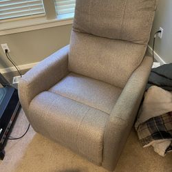 Flexsteel Power Recliner 