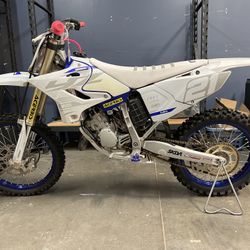 2021 Yamaha YZ125 125cc Dirt Bike