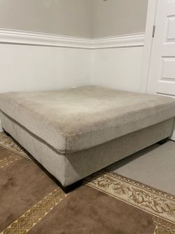 Large ottoman