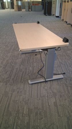 Steelcase brand Electric Sit And Stand Ergonomic Desk