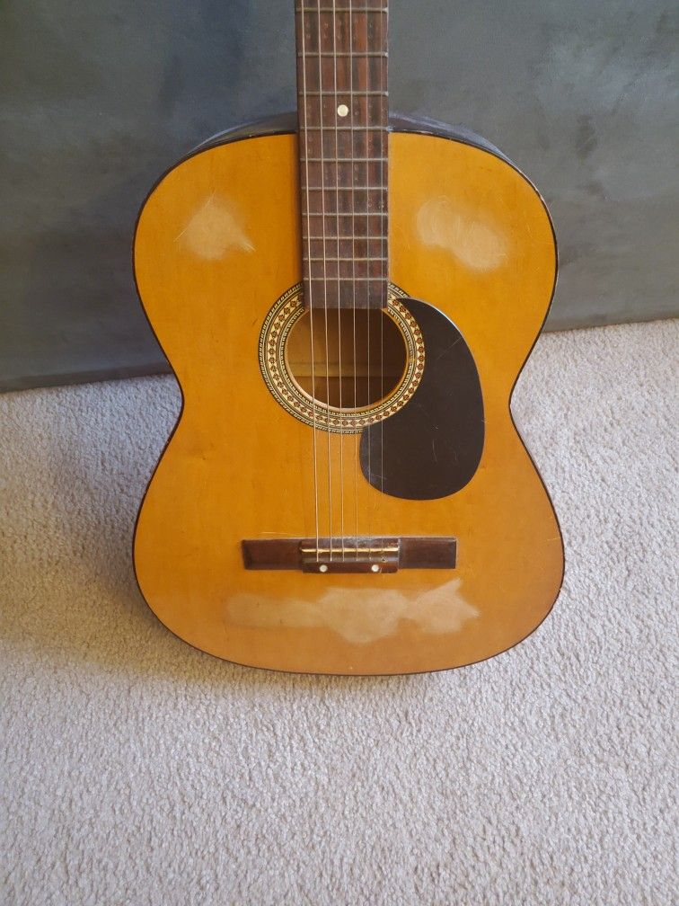 Acoustic Guitar