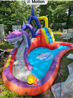 The price is firm... Very large children's shark cave adventure water slide park