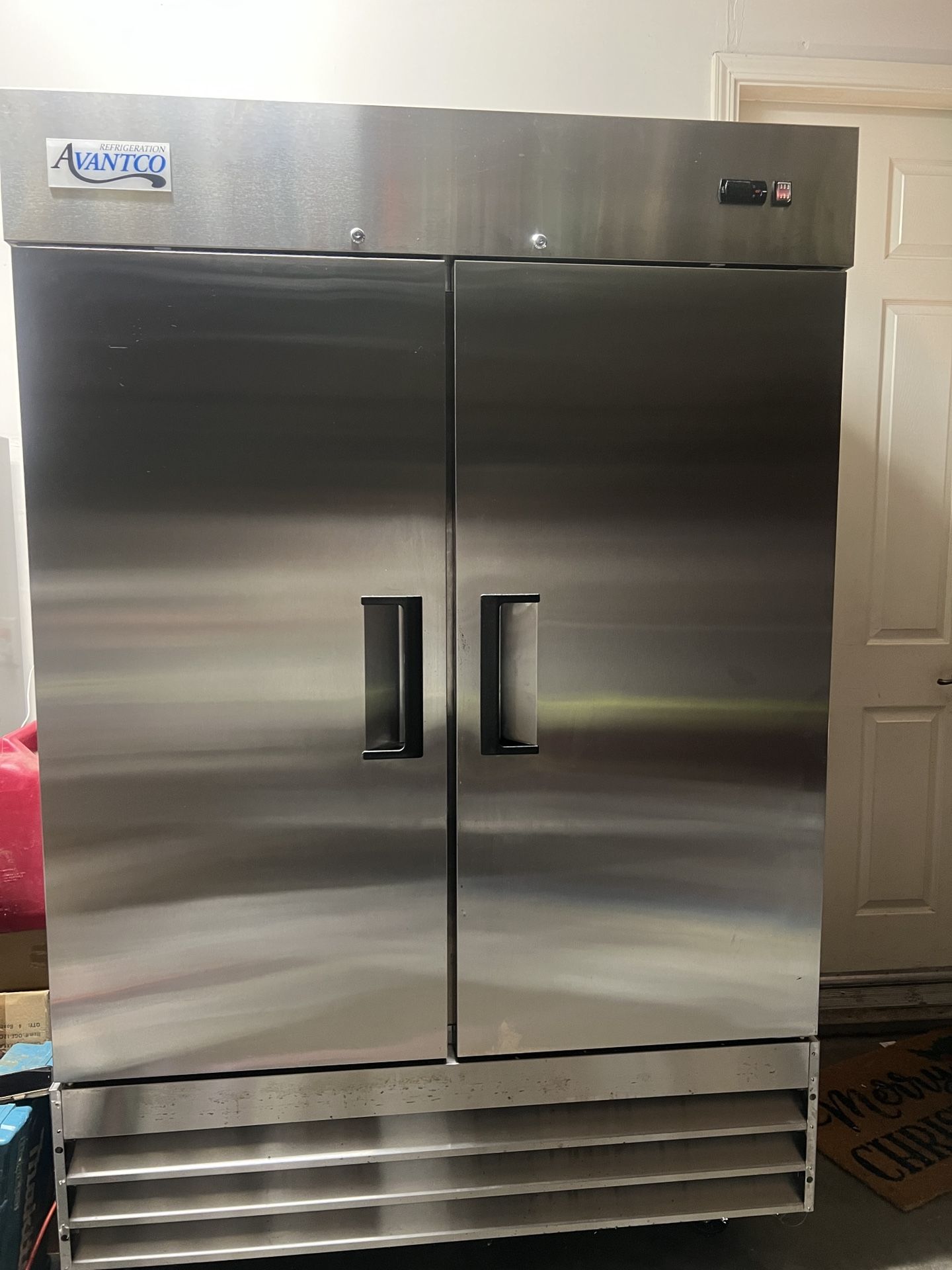Commercial Avantco Refrigerator