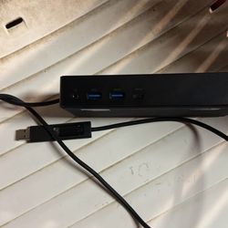 Laptop docking Stations
