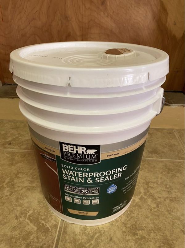 NEW 5 Galón bucket Behr premium wood coating solid color waterproofing