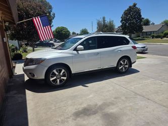 2015 Nissan Pathfinder