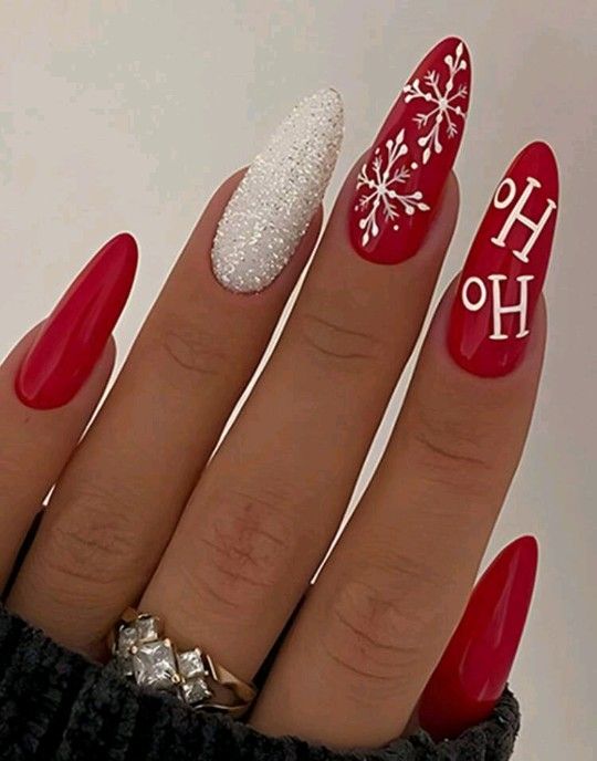 24 pcs. Christmas Ho-Ho Snowflake Medium Press-On Nails