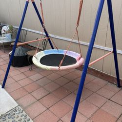 Kids Outdoor Swing