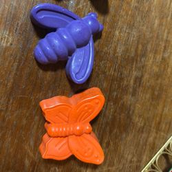 Butterfly And Bug Shaped Crayons 