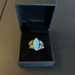 Stunning Sterling Silver Turquoise and Topaz Ring