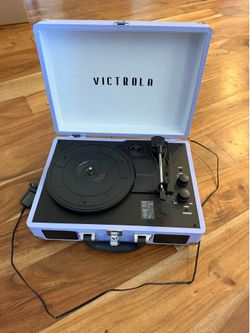 Victrola Journey - Bluetooth Suitcase Record Player - Lavender/Silver