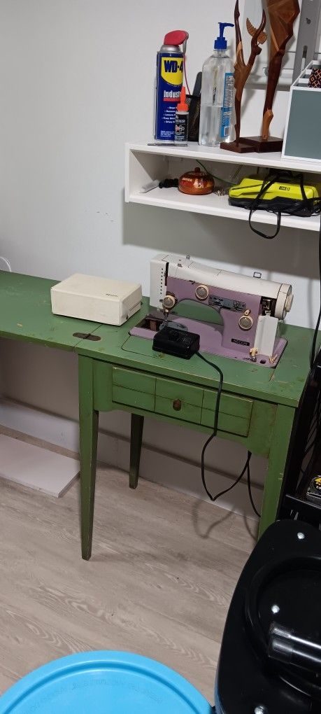 NECCHI super Nova Julia, Sewing Machine