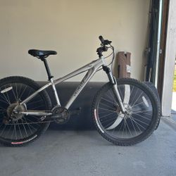 Specialized Hard rock 