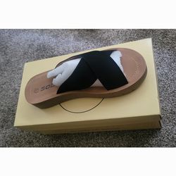 Womens sandals