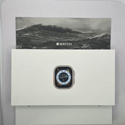 ⌚ Apple Watch Ultra – Lightly Used, Excellent Condition