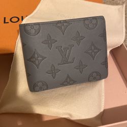 Louis Vuitton Wallet