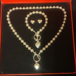 3 Piece White Pearl Set With Necklace ,bracelet,and SilverTone Heart Stud Earrings 