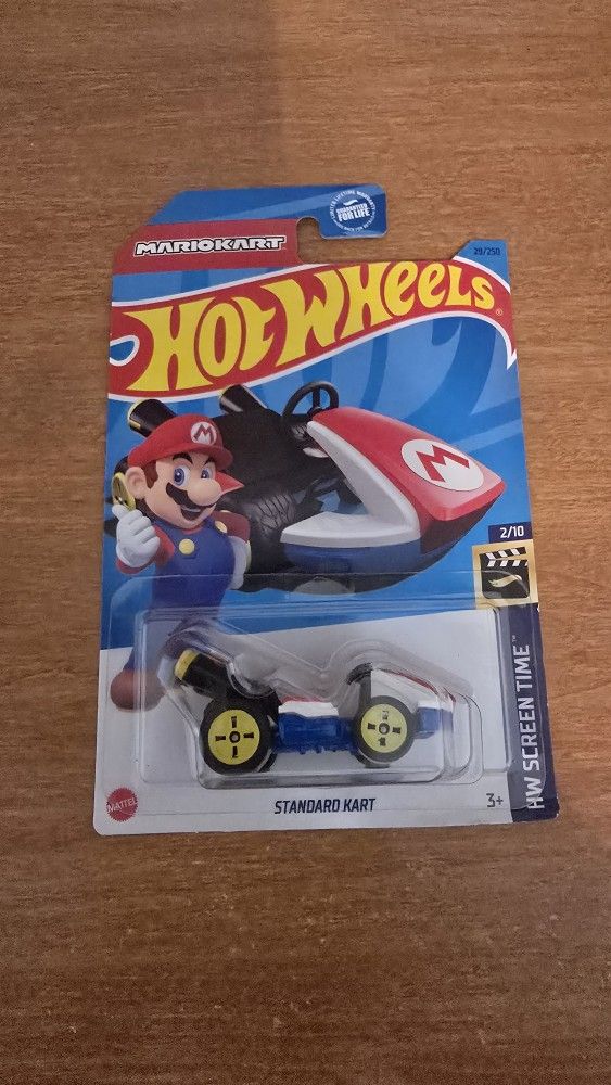 Hot Wheels Mario Standard Kart