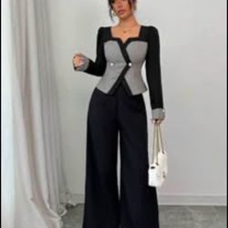 women suit long sleeve top with pants size large brand new