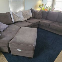 3 Piece Sectional Couch