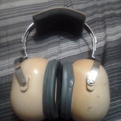Noise Cancelation Headphones 